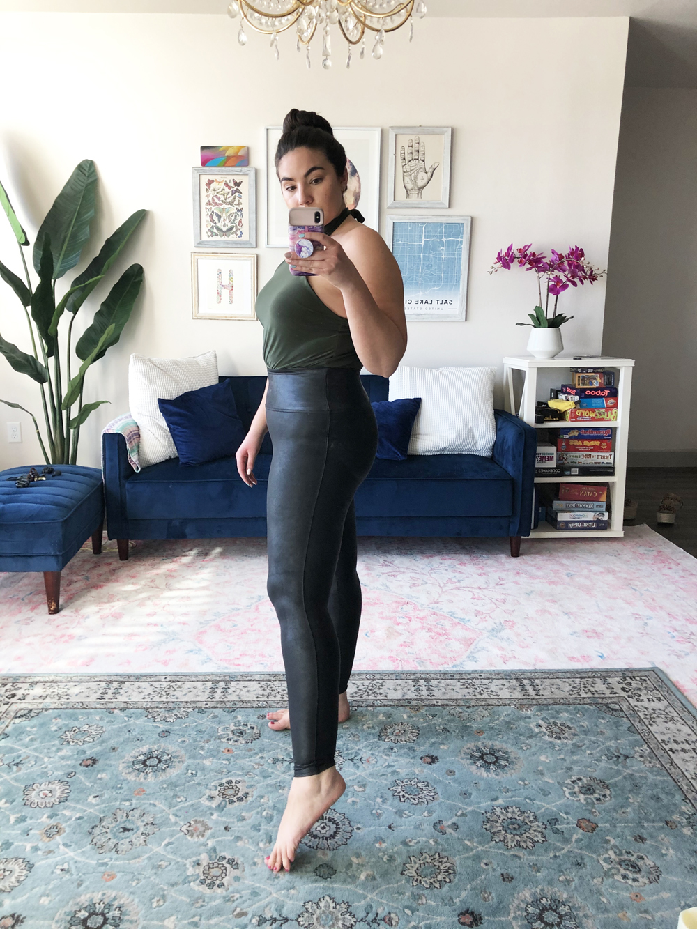 Spanx leggings review by Lauryncakes fashion blogger from Utah